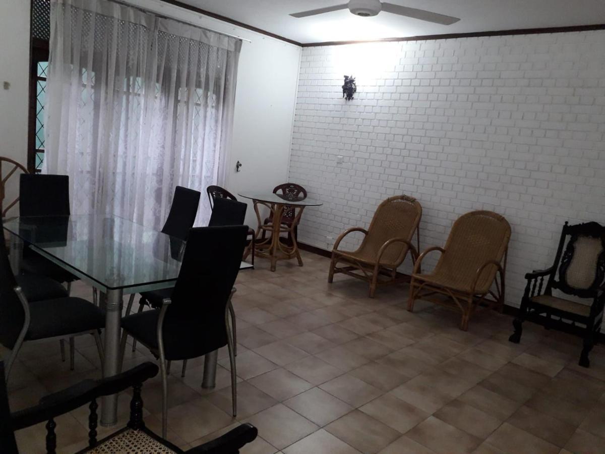 Ceylon Travel And Stay Lodge Battaramulla Exterior photo