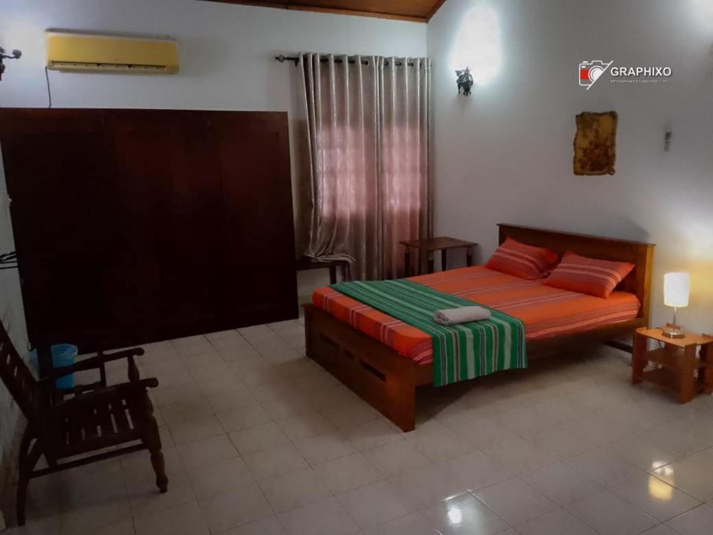 Ceylon Travel And Stay Lodge Battaramulla Exterior photo